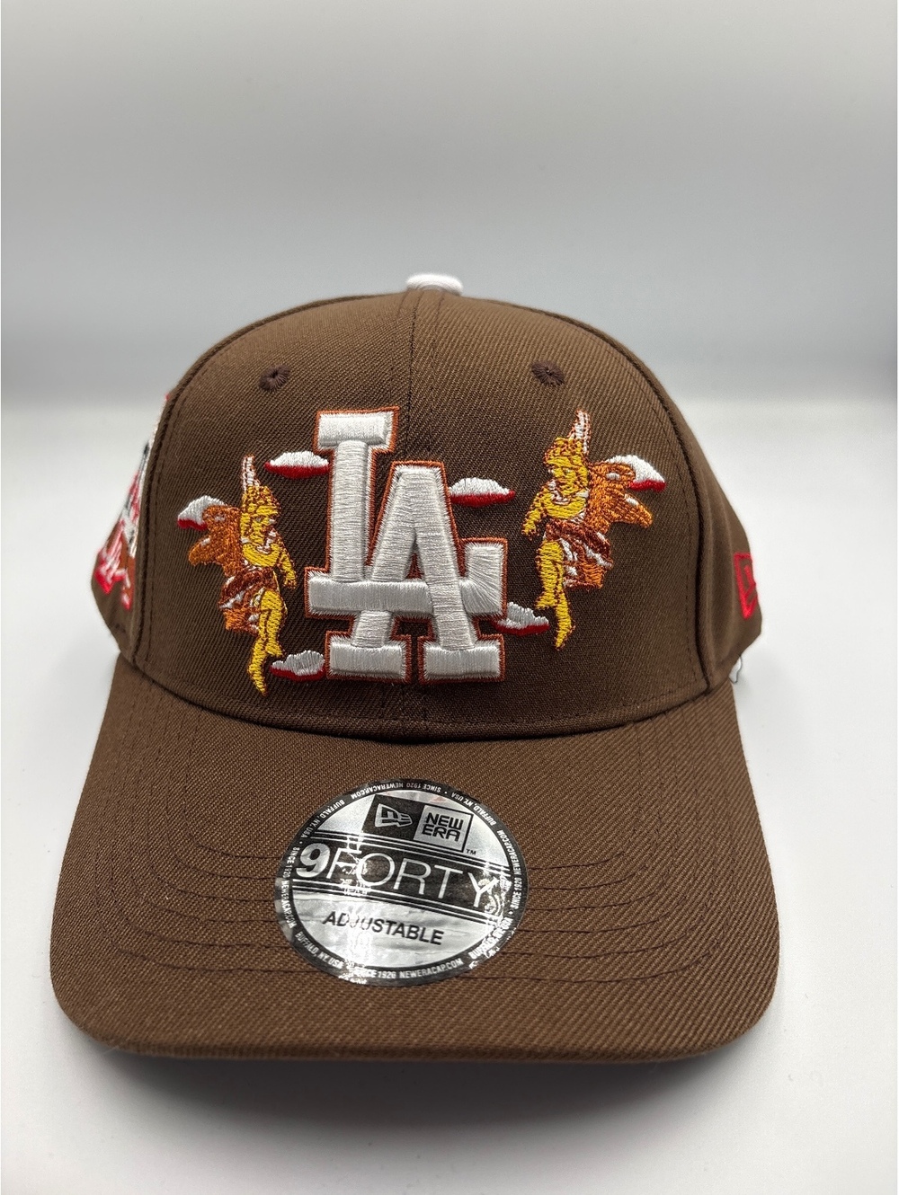 New Era 9FORTY Adjustable LA Dodgers Brown Baseball Cap with Embroidered Angels